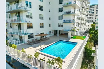 2829 Indian Creek Dr #PH-3, Miami Beach, FL 33140 - Photo 16