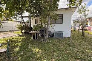 831 NW 34th Ave, Miami, FL 33125 - Photo 22
