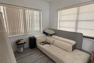 831 NW 34th Ave, Miami, FL 33125 - Photo 16