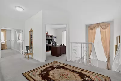 16613 NW 77th Path, Miami Lakes, FL 33016 - Photo 36