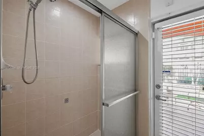 16613 NW 77th Path, Miami Lakes, FL 33016 - Photo 28