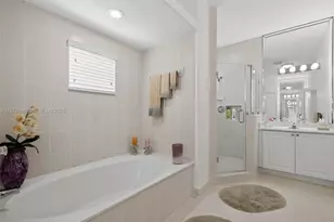 16613 NW 77th Path, Miami Lakes, FL 33016 - Photo 24
