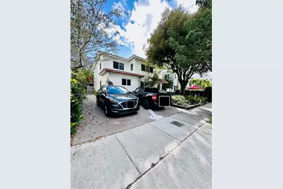 1180 SW 22nd Ter #1, Miami, FL 33129 - Photo 4