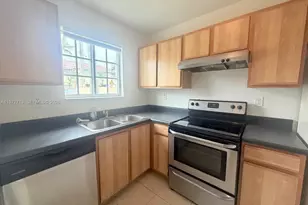 2064 NE 167th St, North Miami Beach, FL 33162 - Photo 4