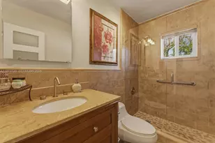 9475 SW 70th St, Miami, FL 33173 - Photo 16