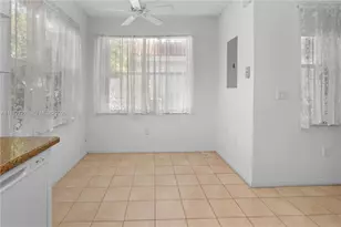 1521 Seagrape Way, Hollywood, FL 33019 - Photo 18