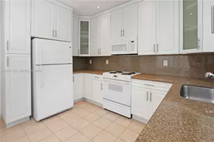 1521 Seagrape Way, Hollywood, FL 33019 - Photo 16