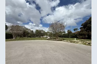 12601 SW 93rd Ct, Miami, FL 33176 - Photo 2