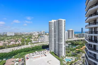 3530 Mystic Pointe Dr #2907, Aventura, FL 33180 - Photo 4