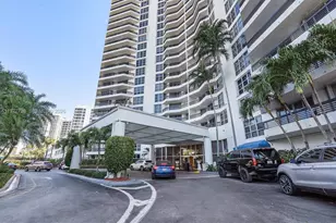 3530 Mystic Pointe Dr, Aventura, FL 33180 - Photo 54