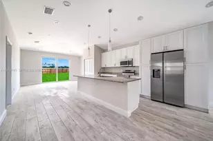 1538 W 26th Ct, Riviera Beach, FL 33404 - Photo 6