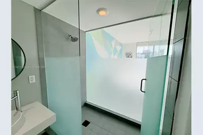 92 SW 3rd St #3912, Miami, FL 33130 - Photo 18