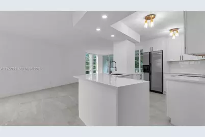 6911 Environ Blvd #4J, Lauderhill, FL 33319 - Photo 2