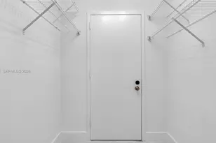 6911 Environ Blvd, Lauderhill, FL 33319 - Photo 18