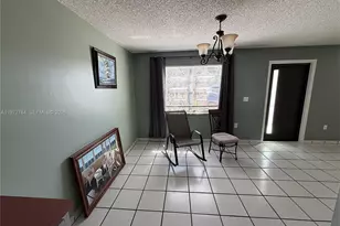 1845 NW 6th St, Miami, FL 33125 - Photo 12