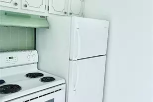 2145 Pierce St, Hollywood, FL 33020 - Photo 6