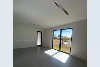 2700 SW Embers  Te, Cape Coral, FL 33991 - Photo 8