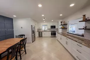 9731 Bel Aire Dr, Cutler Bay, FL 33157 - Photo 18