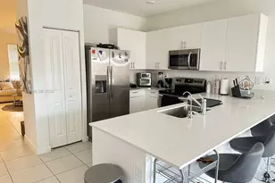 23427 SW 127th Pl, Homestead, FL 33032 - Photo 6