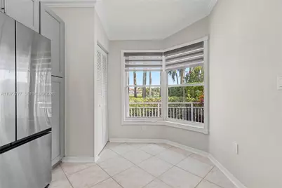 1110 Lemonwood St, Hollywood, FL 33019 - Photo 4