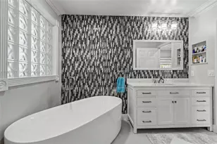 1110 Lemonwood St, Hollywood, FL 33019 - Photo 16