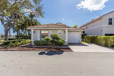 1110 Lemonwood St, Hollywood, FL 33019 - Photo 2