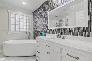 1110 Lemonwood St, Hollywood, FL 33019 - Photo 14