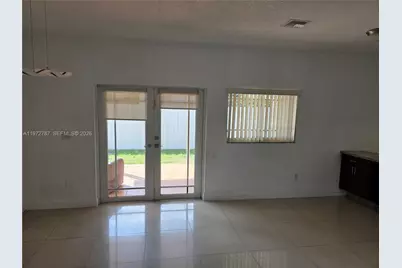 6240 NW 114th St #6240, Hialeah, FL 33012 - Photo 10