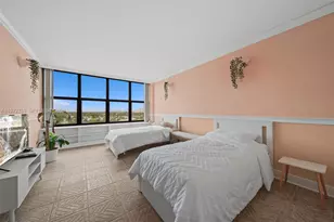 2500 Parkview Dr, Hallandale Beach, FL 33009 - Photo 10