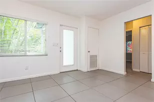 330 NE 86th St, El Portal, FL 33138 - Photo 8