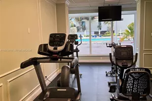 3180 S Ocean Dr, Hallandale Beach, FL 33009 - Photo 22