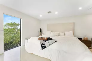 76 Isle of Venice Dr, Fort Lauderdale, FL 33301 - Photo 16