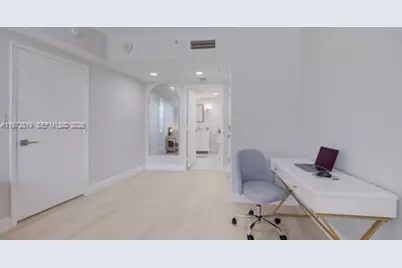 1750 N Bayshore Dr #1712, Miami, FL 33132 - Photo 14