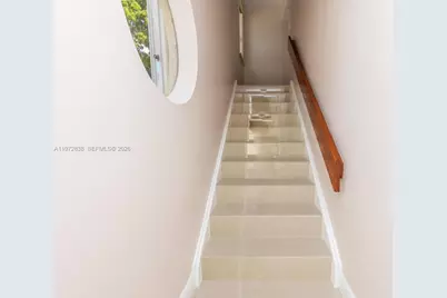 11202 Taft St #11202, Pembroke Pines, FL 33026 - Photo 6