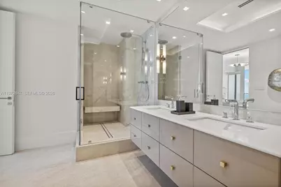 100 S Pointe Dr #3905, Miami Beach, FL 33139 - Photo 20