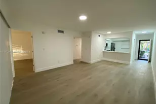 1765 Courtyard Way, Naples, FL 33114 - Photo 2