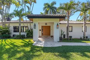 1424 Algardi Ave, Coral Gables, FL 33146 - Photo 2