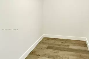 800 NE 199th St, Miami, FL 33179 - Photo 6