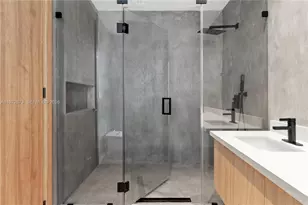 420 NE 62nd St, Miami, FL 33138 - Photo 14