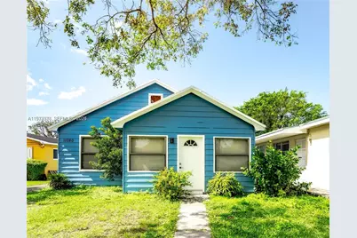 11080 Peachtree Dr, Miami, FL 33161 - Photo 2