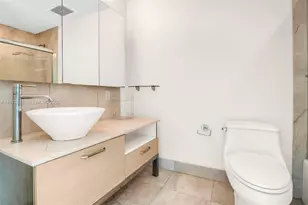 [Address not provided], Miami, FL 33131 - Photo 32