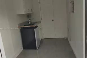 2645 NW 21st Ave, Oakland Park, FL 33311 - Photo 1