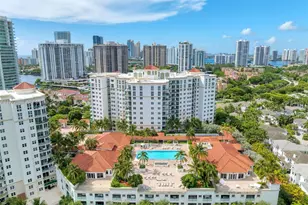 20000 E Country Club Dr, Aventura, FL 33180 - Photo 24