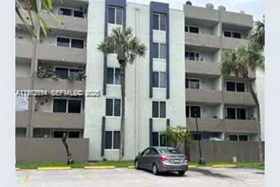 10000 NW 80th Ct #2301, Hialeah Gardens, FL 33016 - Photo 1