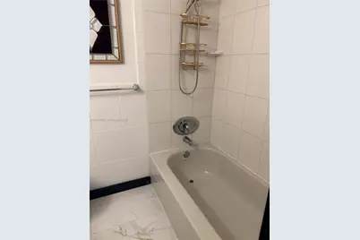 13505 NE 23rd Ct, North Miami, FL 33181 - Photo 16