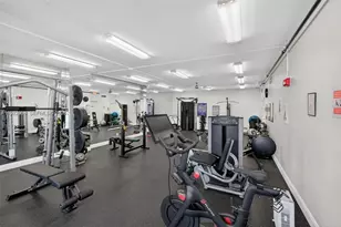 2655 Collins Ave, Miami Beach, FL 33140 - Photo 32