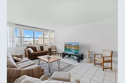 111 Golden Isles Dr #G8, Hallandale Beach, FL 33009 - Photo 4