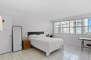 111 Golden Isles Dr, Hallandale Beach, FL 33009 - Photo 8