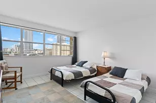 111 Golden Isles Dr, Hallandale Beach, FL 33009 - Photo 6