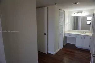 290 174th St, Sunny Isles Beach, FL 33160 - Photo 18